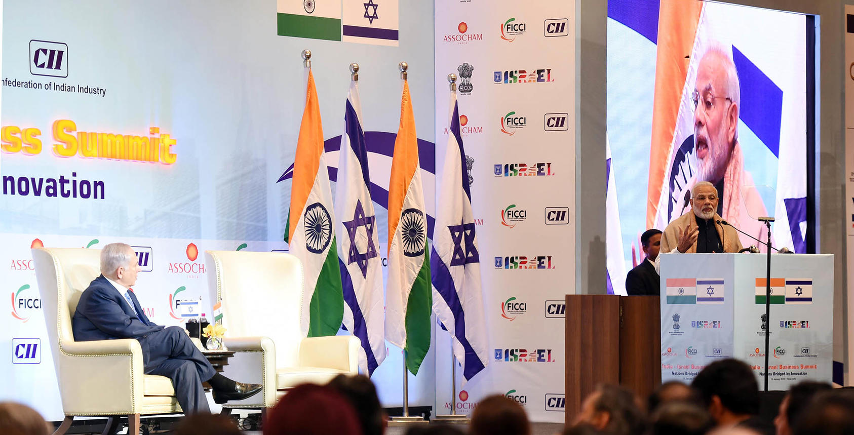 Indian Prime Minister Narendra Modi, left, and Israeli Prime Minister Benjamin Netanyahu, right, at the India-Israel Business Summit in New Delhi, Jan. 15, 2018. (Indian Ministry of External Affairs)