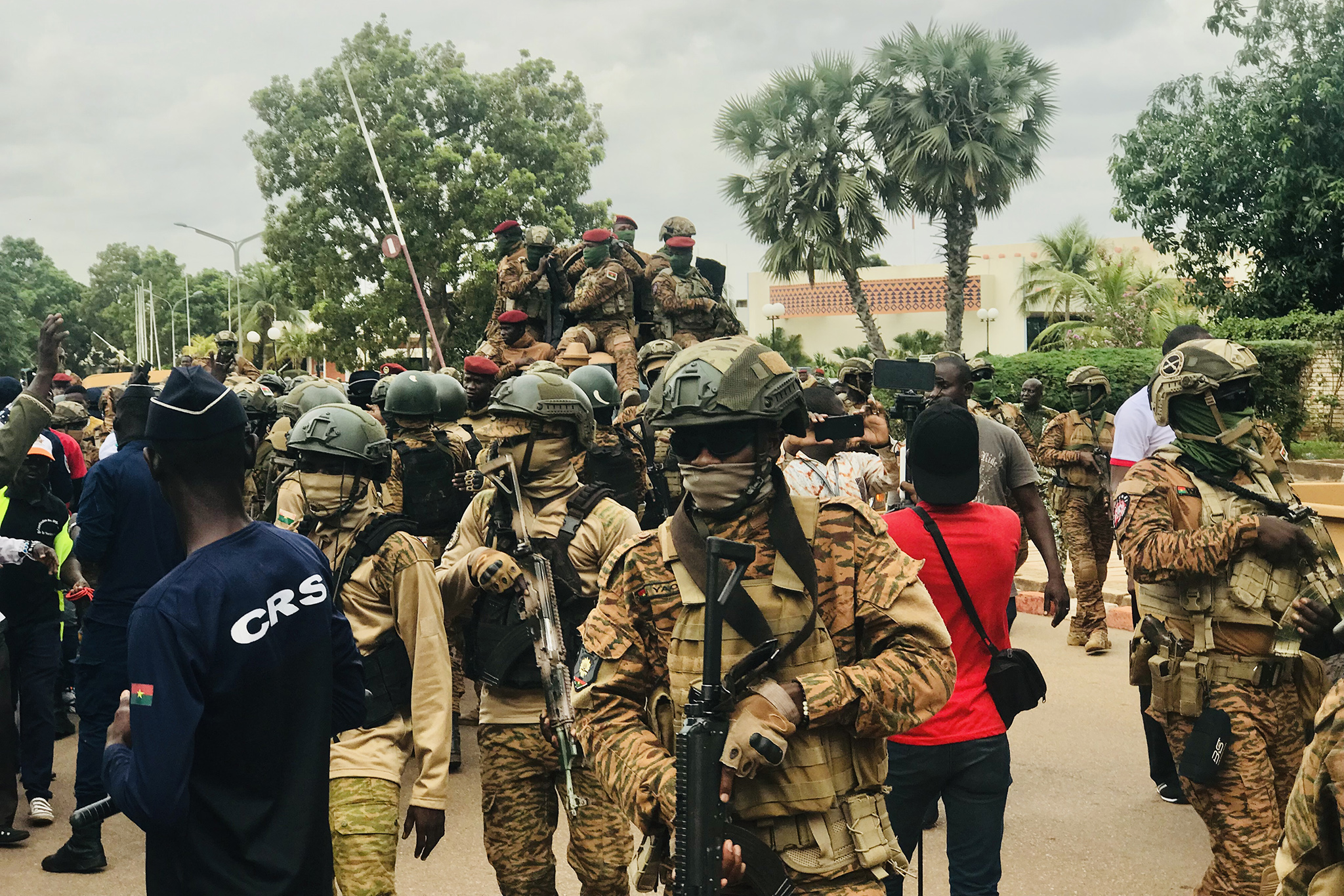 Burkina Faso troops deploy at their capital’s airport in July 2023 for the arrival of the country’s coup leader, army Captain Ibrahim Traore, from meetings in Moscow, including with Russian President Vladimir Putin. (EKokou/CC License 4.0)