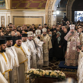 Metropolitan Epiphanius, primate of the Orthodox Church of Ukraine, leads Christmas rites in Kyiv. Russia’s invasion of Ukraine has deepened conflicts within the Ukrainian and the global Orthodox Christian communities. (Brendan Hoffman/The New York Times)