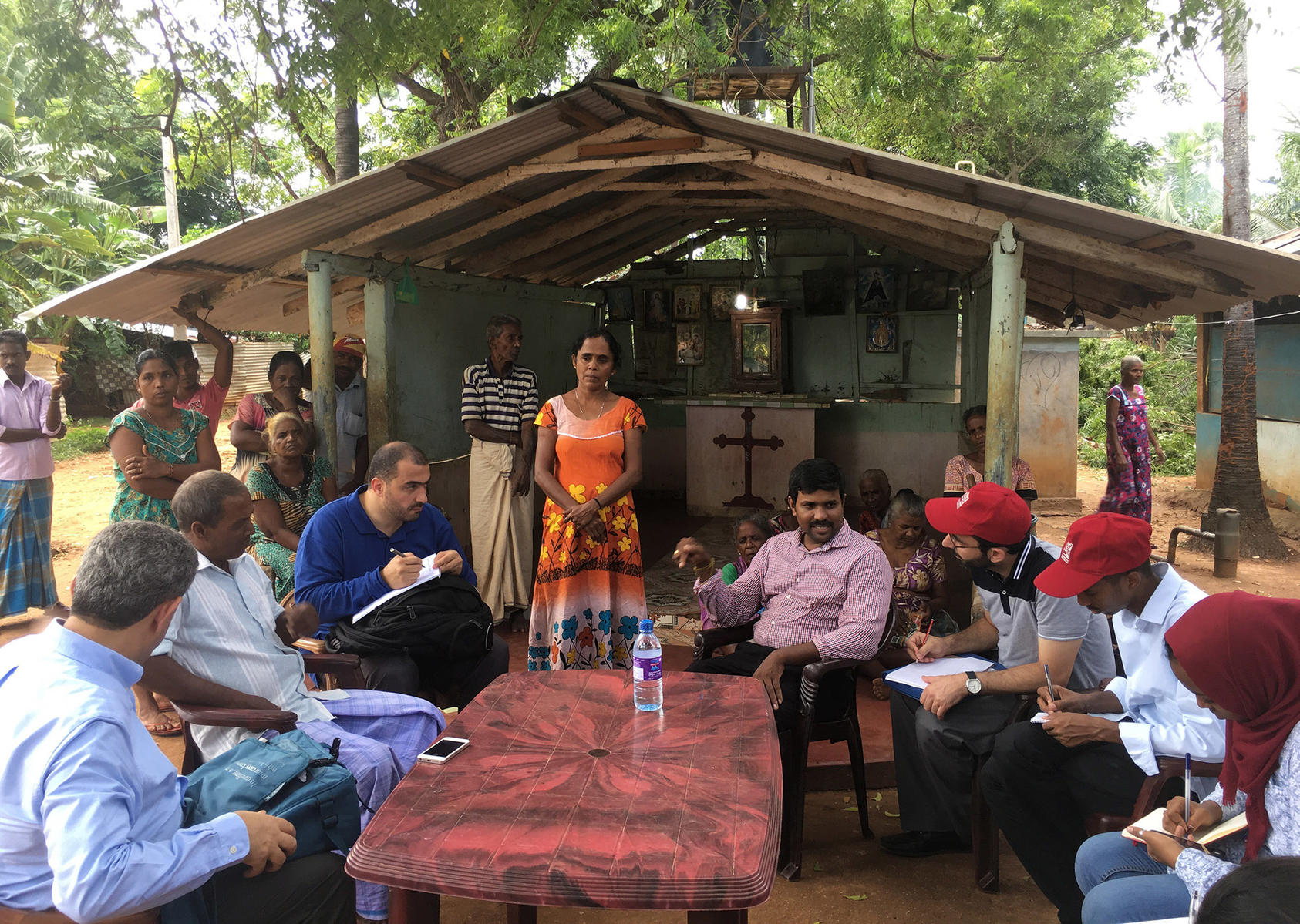 Students from the Center for Conflict and Humanitarian Studies conduct a research field visit in Sri Lanka. November 2017. (Center for Conflict and Humanitarian Studies/Wikimedia Commons)