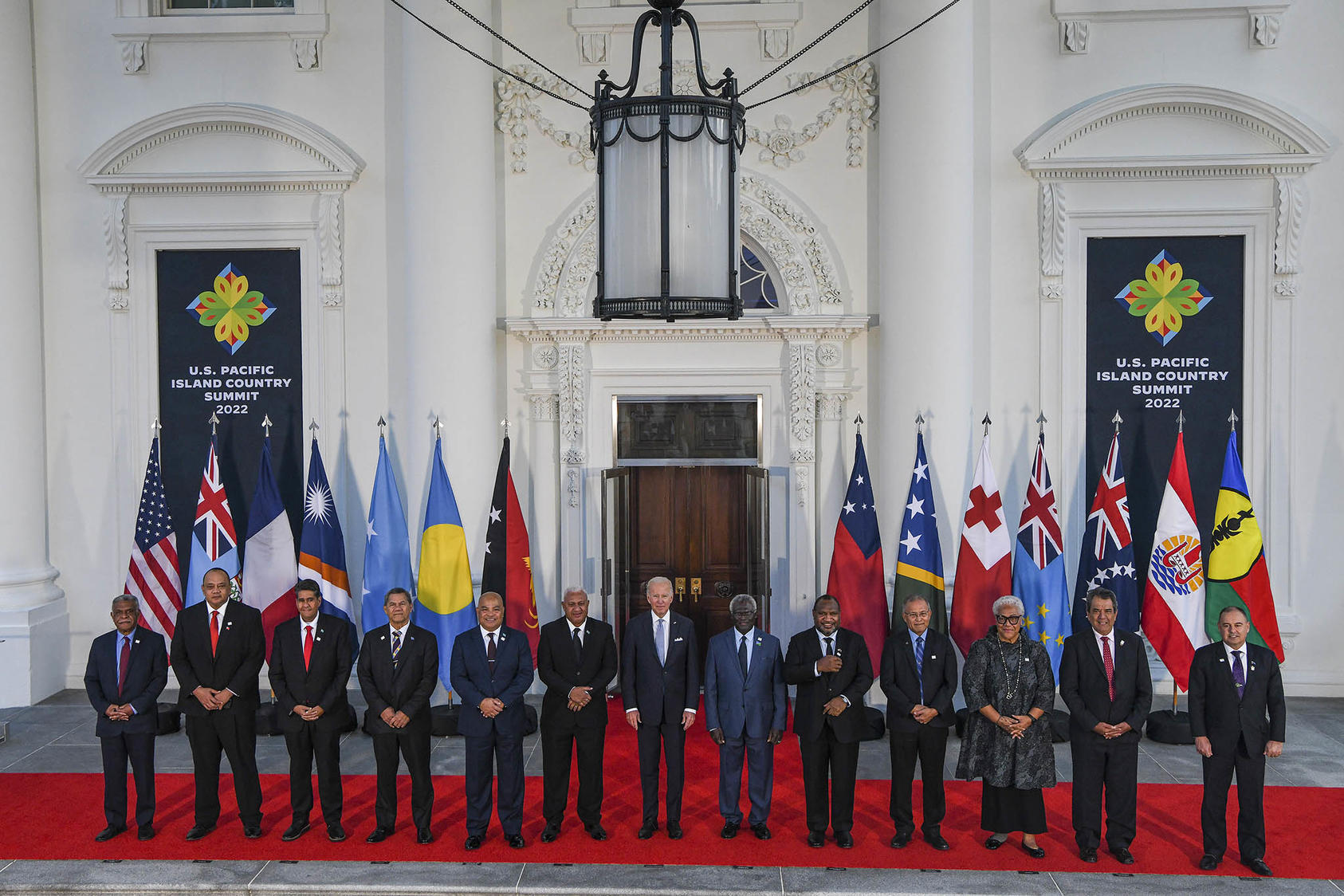 President Joe Biden with Pacific Island leaders at the White House after the U.S.-Pacific Island Country Summit. September 29, 2022. (Kenny Holston/The New York Times)