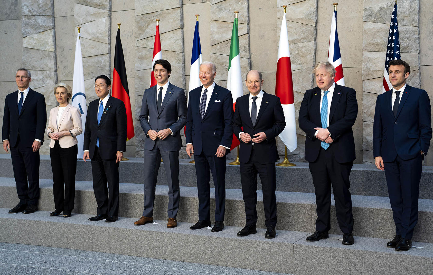 Lack of Security for Japanese PM Surprised Many