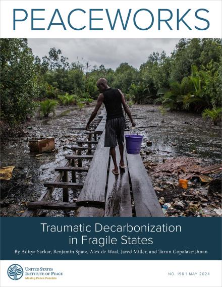 Traumatic Decarbonization in Fragile States report cover