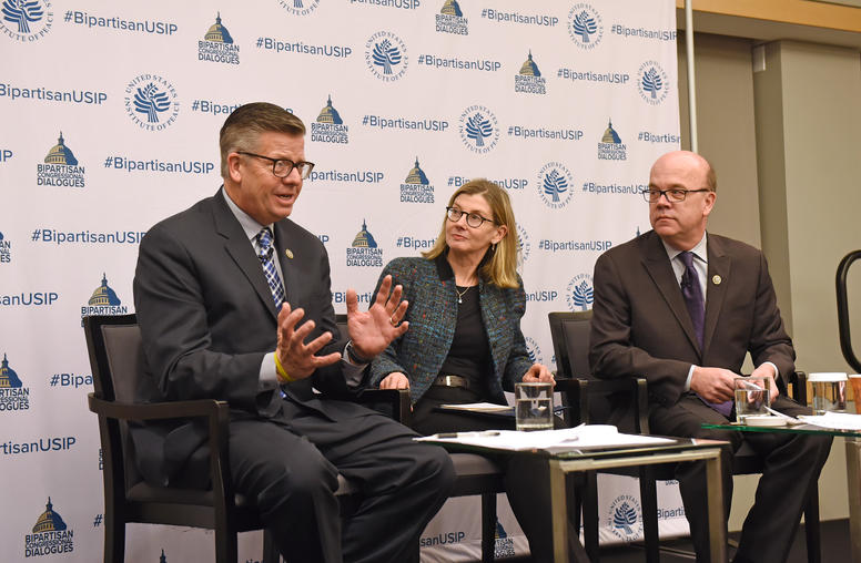 Representatives Randy Hultgren (R-IL) and James P. McGovern (D-MA) 